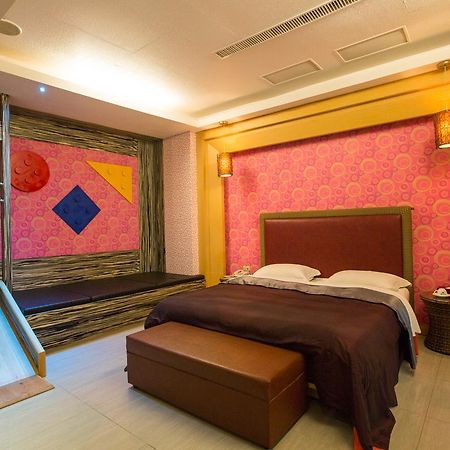 Water City Motel Daya Екстериор снимка