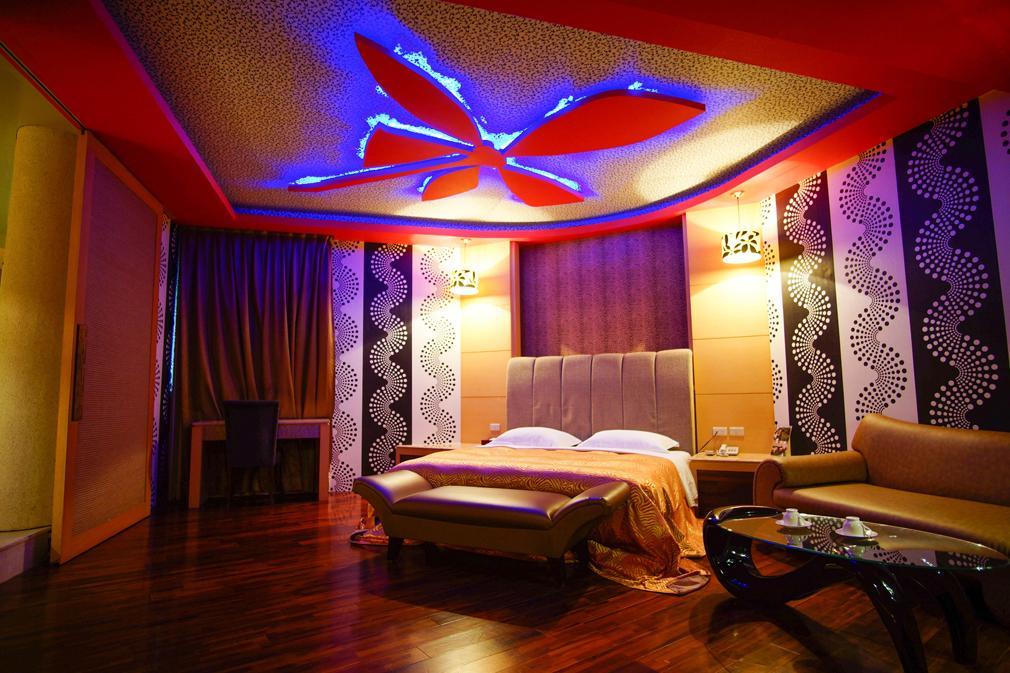 Water City Motel Daya Екстериор снимка