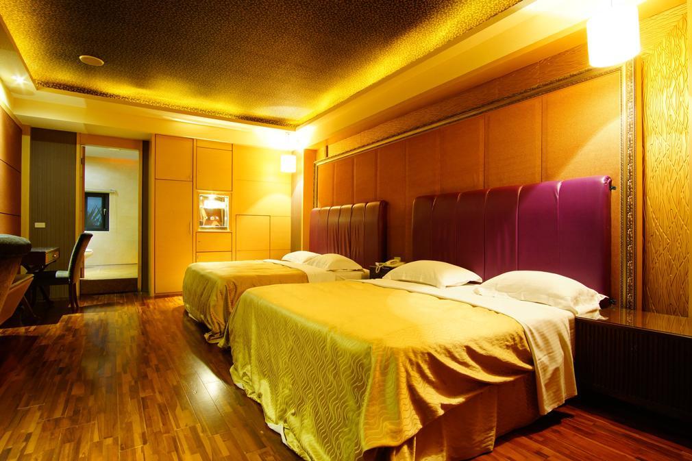 Water City Motel Daya Екстериор снимка